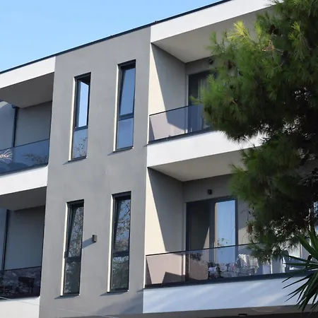 Sisana Szálloda Vlora